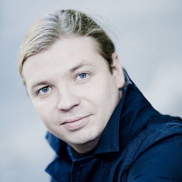 Denis Kozhukhin, piano  